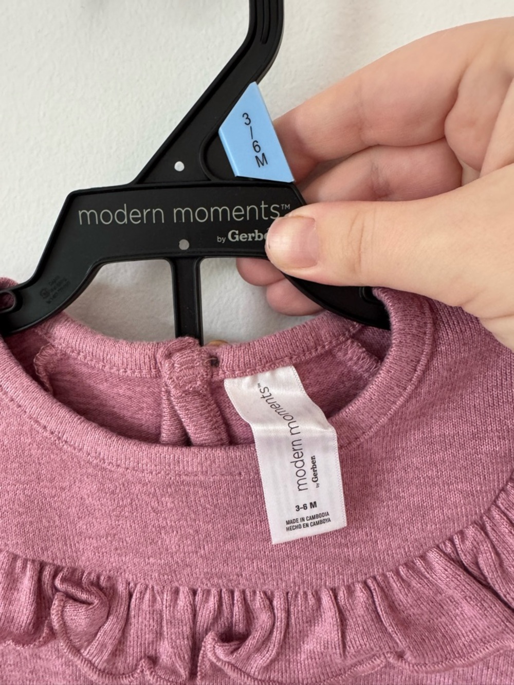 MODERN MOMENTS 2 piece super soft baby set; girls clothes - Picture 2 of 5